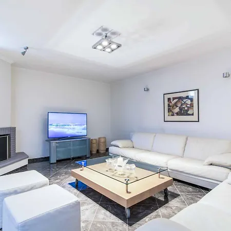Loukiana Villa