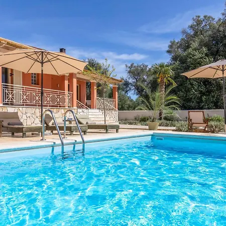 Loukiana Villa *